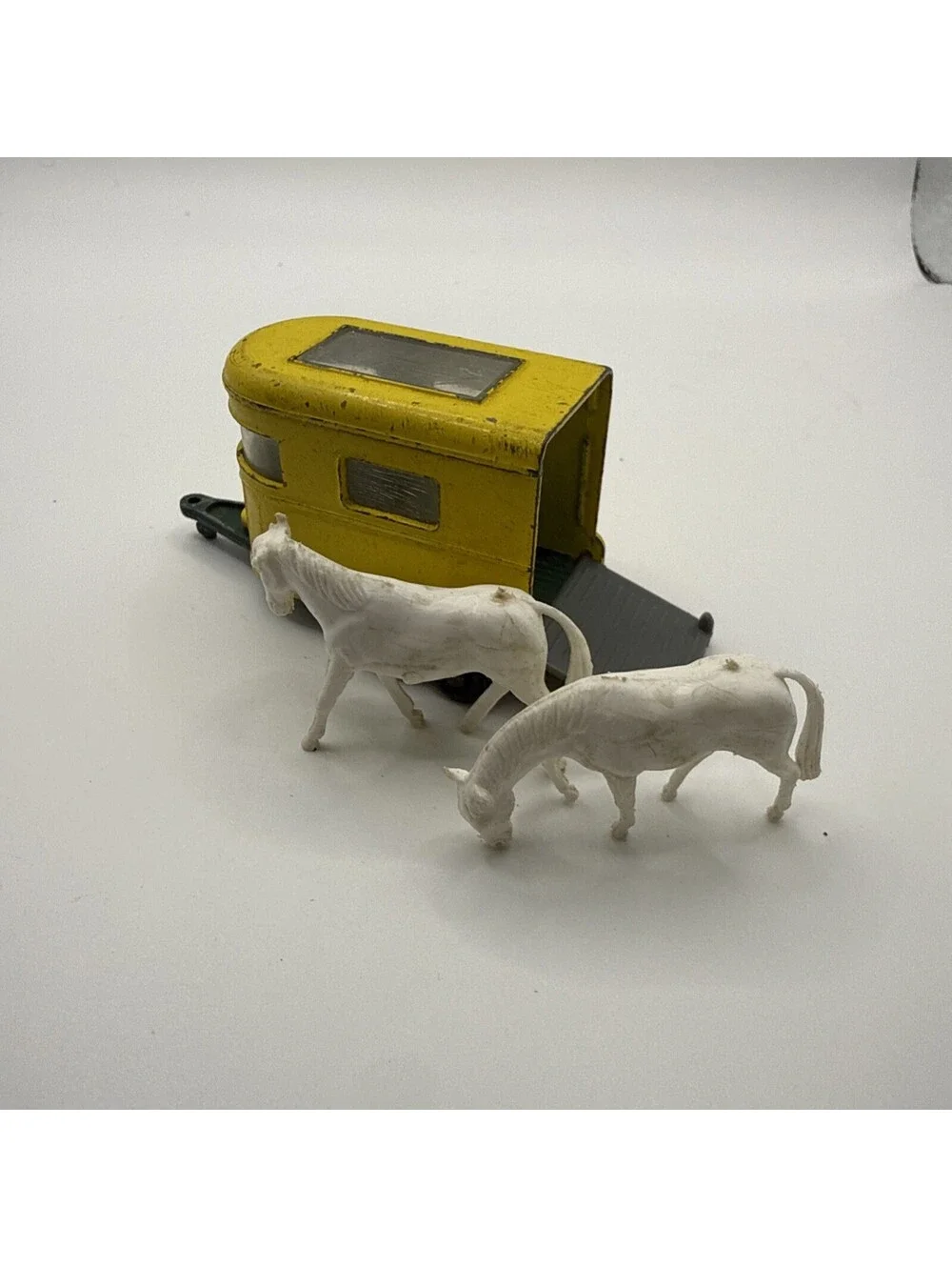 VINTAGE 1966 MATCHBOX LESNEY NO. 43 CATTLE TRAILER - MADE IN ENGLAND